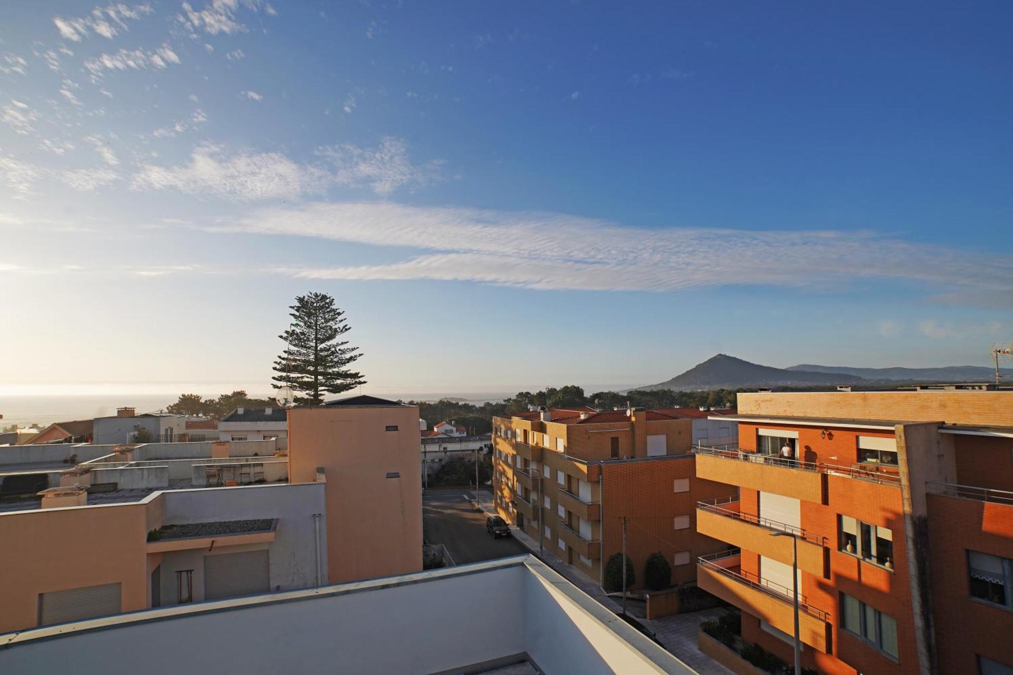 Maranorte - T2 Com Terraco A 600m Da *